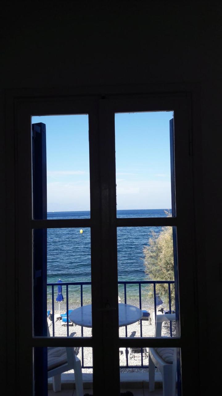 Pavlos Rooms Livadia  Dış mekan fotoğraf